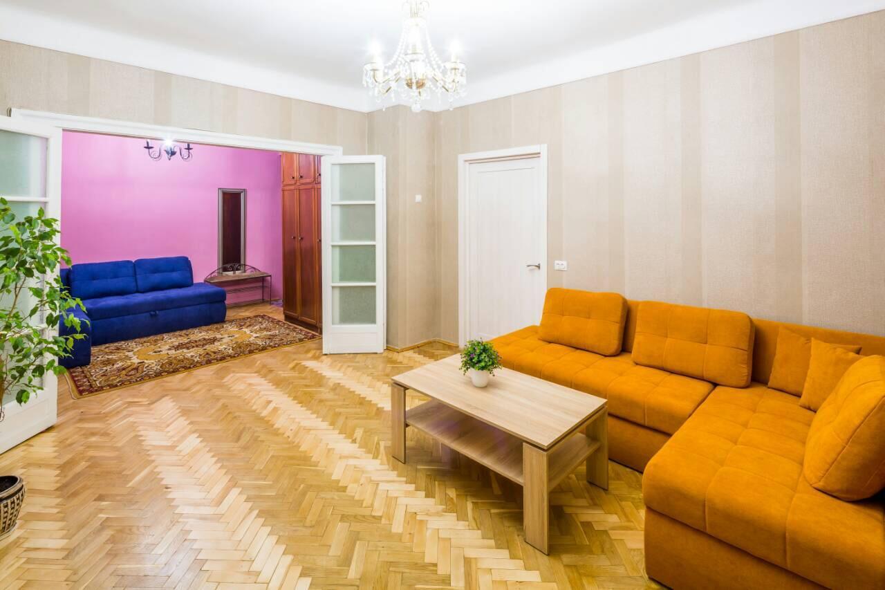 Apartments In The Center Lviv Exterior foto
